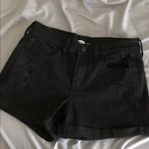 Old Navy shorts (black)